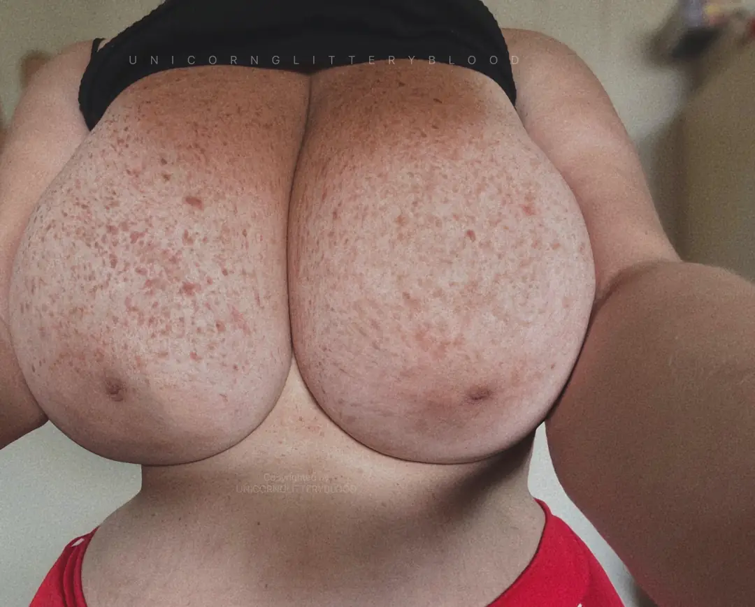 My sexy tits are waiting for you to jerk off today, do we have a deal?