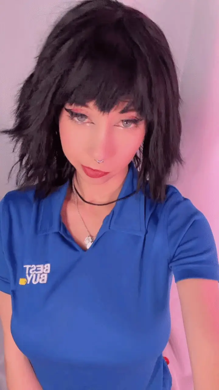 Natural torpedo tits and delicious puffy nipples of your favorite working goth girl